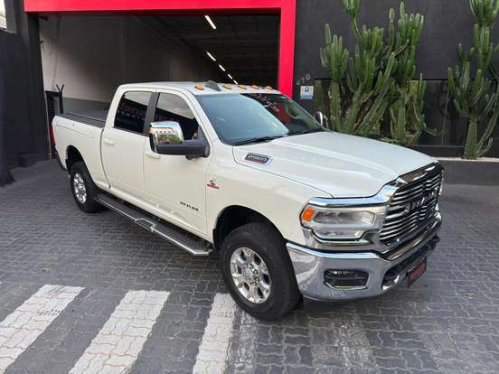 RAM-2500-6.7 I6 TURBO DIESEL LARAMIE CD 4X4 AUTOMÁTICO RAM-2500-2024