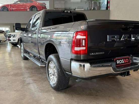 RAM-3500-6.7 I6 TURBO DIESEL LARAMIE CD 4X4 AUTOMÁTICO RAM-3500-2024