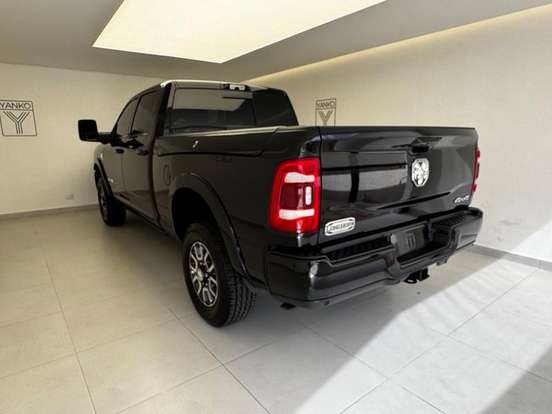 RAM-3500-6.7 I6 TURBO DIESEL LIMITED LONGHORN CD 4X4 AUTOMÁTICO RAM-3500-2024