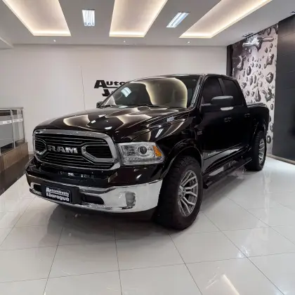RAM CLASSIC 5.7 V8 GASOLINA LARAMIE CD 4X4 AUTOMÁTICO