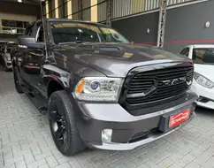 RAM CLASSIC 5.7 V8 GASOLINA LARAMIE NIGHT EDITION CD 4X4 AUTOMÁTICO RAM CLASSIC 5.7 V8 GASOLINA LARAMIE NIGHT EDITION CD 4X4 AUTOMÁTICO