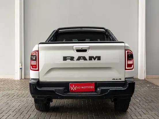RAM-RAMPAGE-2.0 HURRICANE 4 TURBO GASOLINA R/T 4X4 AUTOMÁTICO RAM-RAMPAGE-2025
