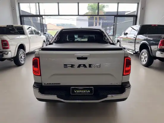 RAM-RAMPAGE-2.0 TURBO DIESEL LARAMIE 4X4 AUTOMÁTICO RAM-RAMPAGE-2024