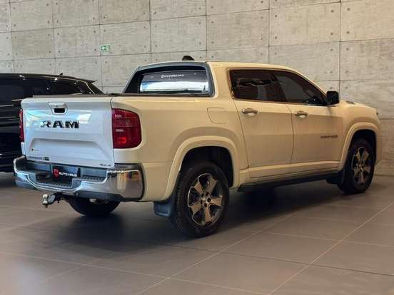 RAM-RAMPAGE-2.0 HURRICANE 4 TURBO GASOLINA LARAMIE 4X4 AUTOMÁTICO RAM-RAMPAGE-2023