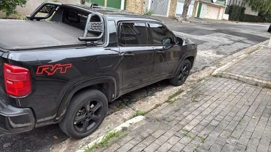 RAM-RAMPAGE-2.0 HURRICANE 4 TURBO GASOLINA R/T 4X4 AUTOMÁTICO RAM-RAMPAGE-2023