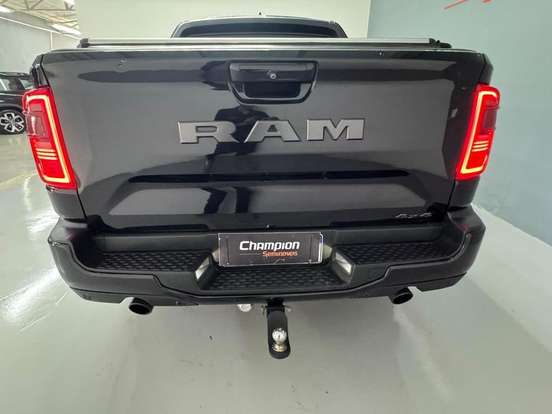 RAM-RAMPAGE-2.0 HURRICANE 4 TURBO GASOLINA R/T 4X4 AUTOMÁTICO RAM-RAMPAGE-2023
