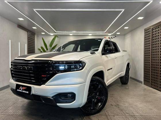 RAM RAMPAGE 2.0 HURRICANE 4 TURBO GASOLINA R/T 4X4 AUTOMÁTICO