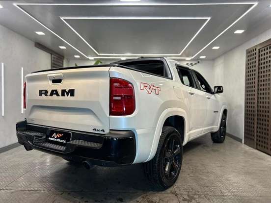 RAM-RAMPAGE-2.0 HURRICANE 4 TURBO GASOLINA R/T 4X4 AUTOMÁTICO RAM-RAMPAGE-2024