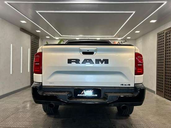 RAM-RAMPAGE-2.0 HURRICANE 4 TURBO GASOLINA R/T 4X4 AUTOMÁTICO RAM-RAMPAGE-2024