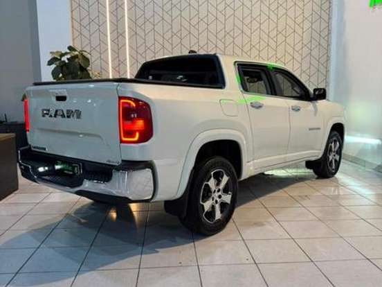 RAM-RAMPAGE-2.0 TURBO DIESEL LARAMIE 4X4 AUTOMÁTICO RAM-RAMPAGE-2023