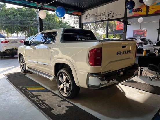 RAM-RAMPAGE-2.0 TURBO DIESEL LARAMIE 4X4 AUTOMÁTICO RAM-RAMPAGE-2023