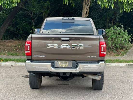 RAM-2500-6.7 I6 TURBO DIESEL LARAMIE CD 4X4 AUTOMÁTICO RAM-2500-2019