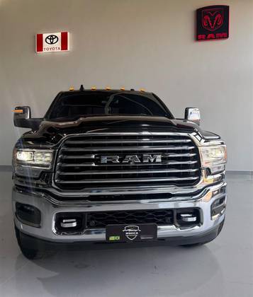 RAM 3500 6.7 I6 TURBO DIESEL LIMITED LONGHORN CD 4X4  AUTOMÁTICO