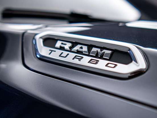 RAM-RAMPAGE-2.2 TURBO DIESEL LARAMIE 4X4 AUTOMÁTICO RAM-RAMPAGE-2025