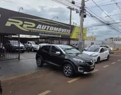 RENAULT CAPTUR 1.6 16V SCE FLEX BOSE X-TRONIC RENAULT CAPTUR 1.6 16V SCE FLEX BOSE X-TRONIC