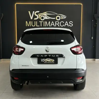 RENAULT-CAPTUR-2019
