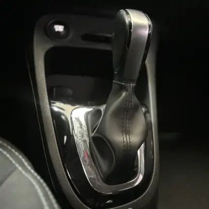 RENAULT-CAPTUR-2019