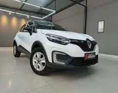 RENAULT CAPTUR 1.6 16V SCE FLEX LIFE X-TRONIC RENAULT CAPTUR 1.6 16V SCE FLEX LIFE X-TRONIC