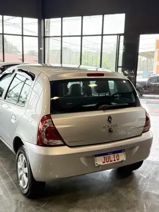 RENAULT-CLIO-2016