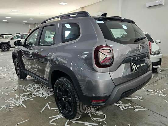 RENAULT-DUSTER-2025