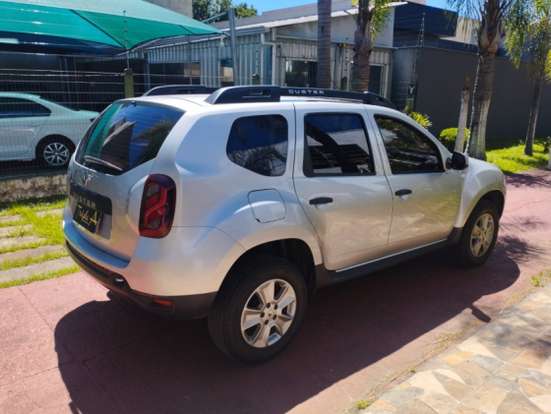 RENAULT-DUSTER-2018