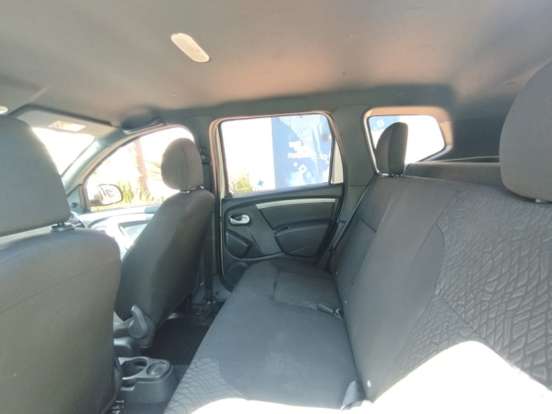 RENAULT-DUSTER-2018