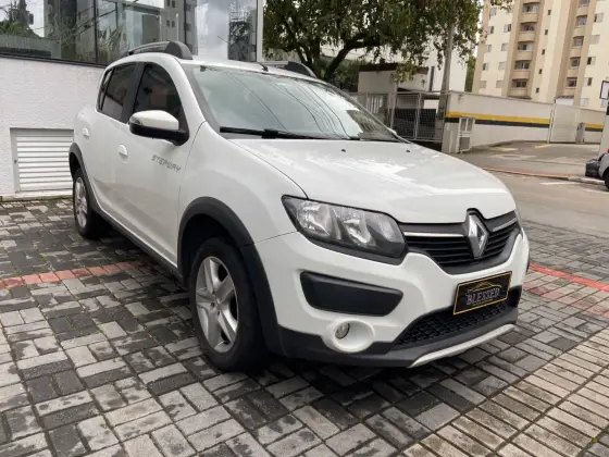 RENAULT SANDERO 1.6 16V SCE FLEX STEPWAY DYNAMIQUE EASY-R