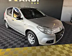 RENAULT SANDERO 1.0 AUTHENTIQUE 16V FLEX 4P MANUAL RENAULT SANDERO 1.0 AUTHENTIQUE 16V FLEX 4P MANUAL
