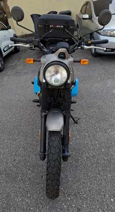 ROYAL ENFIELD-SCRAM 411-2023