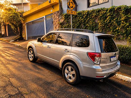 SUBARU FORESTER 2.0 XS 4X4 16V GASOLINA 4P AUTOMÁTICO