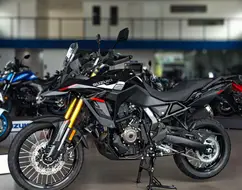 SUZUKI V-STROM 800 SUZUKI V-STROM 800