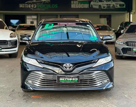 TOYOTA-CAMRY-2018