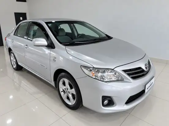 TOYOTA-COROLLA-2011