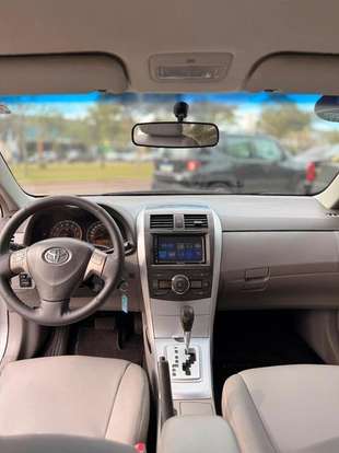 TOYOTA-COROLLA-2009