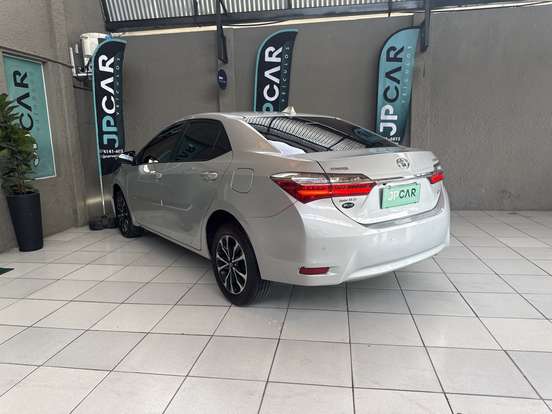 TOYOTA-COROLLA-1.8 GLI 16V FLEX 4P AUTOMÁTICO TOYOTA-COROLLA-2017