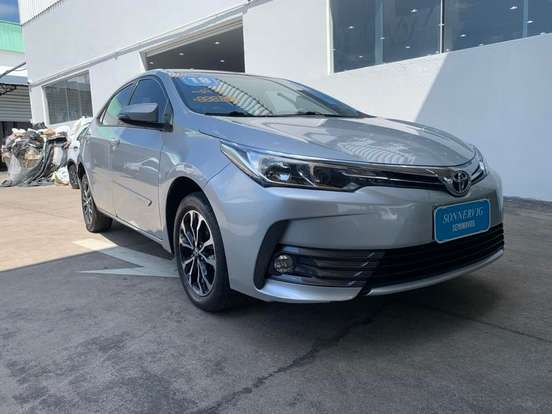 TOYOTA-COROLLA-2018