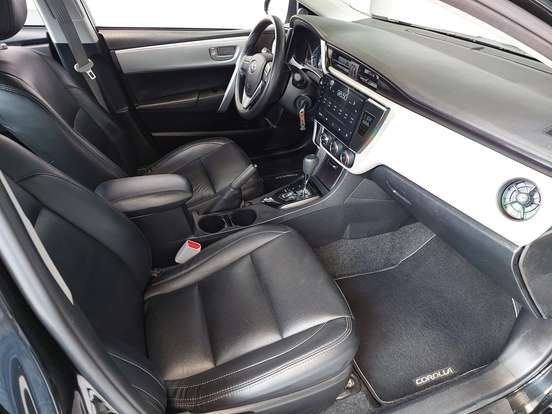 TOYOTA-COROLLA-2017