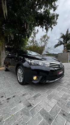 TOYOTA-COROLLA-2017