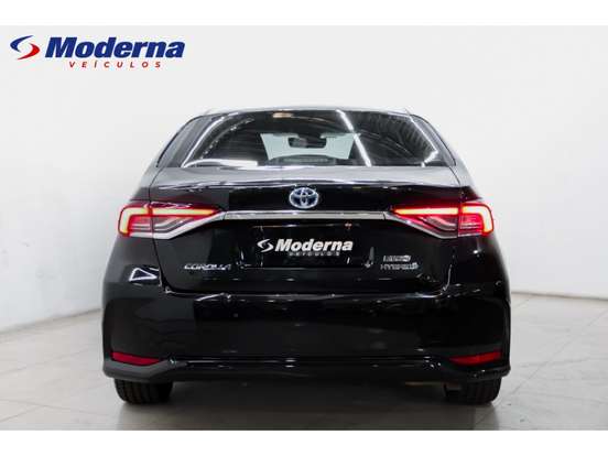 TOYOTA-COROLLA-2024