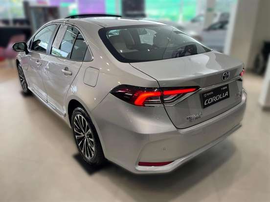 TOYOTA-COROLLA-2026