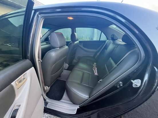 TOYOTA-COROLLA-2007