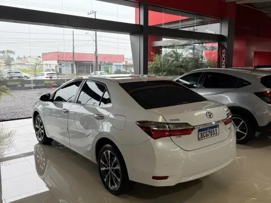 TOYOTA-COROLLA-2.0 ALTIS 16V FLEX 4P AUTOMÁTICO TOYOTA-COROLLA-2019