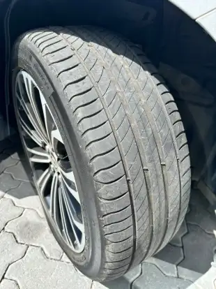 TOYOTA-COROLLA-2019