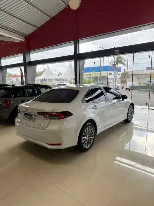TOYOTA-COROLLA-2024