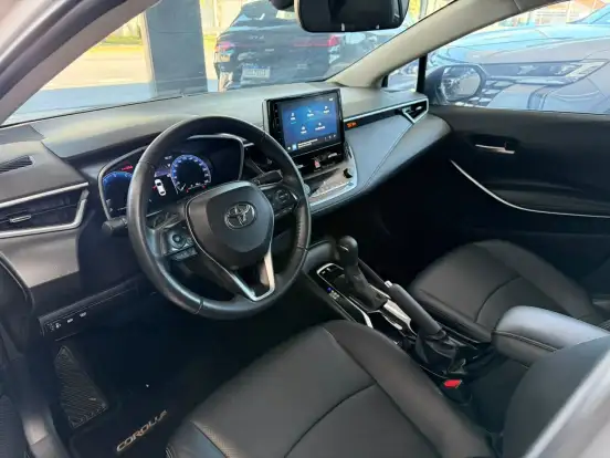 TOYOTA-COROLLA-2024