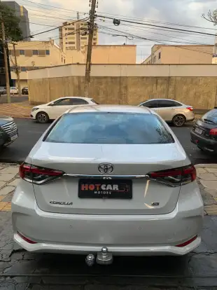 TOYOTA-COROLLA-2024
