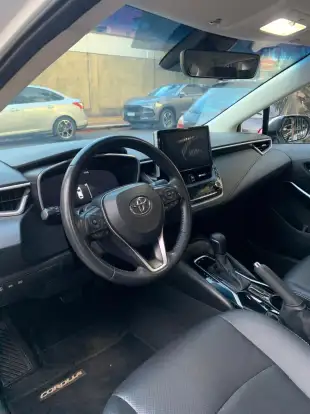 TOYOTA-COROLLA-2024