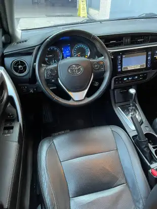 TOYOTA-COROLLA-2019