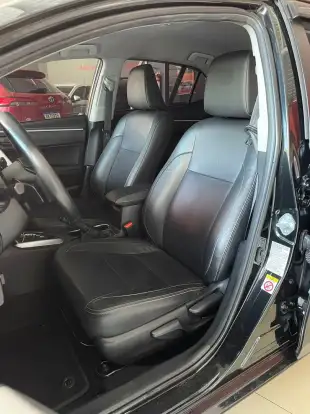 TOYOTA-COROLLA-2019