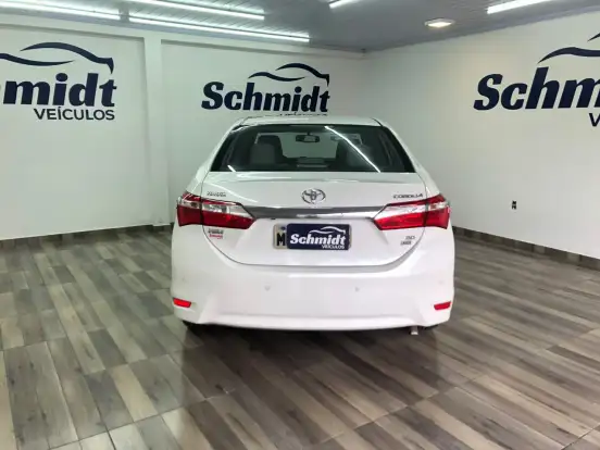 TOYOTA-COROLLA-2014